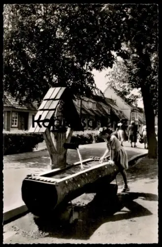 ALTE POSTKARTE FRÖHLICHES NEUJAHR SEKT PROSIT FRAU SEKTKÜHLER HUFEISEN RATTAN woman Alkohol cpa postcard Ansichtskarte