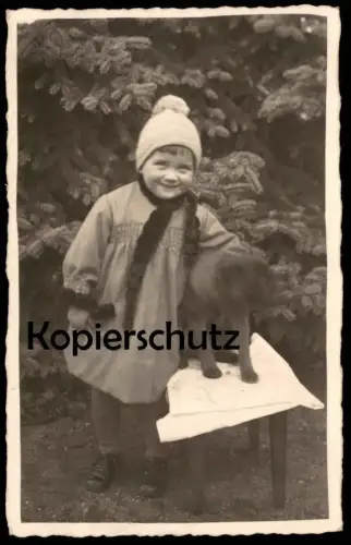 ALTE FOTO POSTKARTE MÄDCHEN KIND MIT KATZE ? HUND ? child enfant girl dog cat ? chat ? chien cpa photo postcard AK