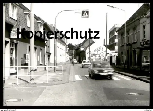 ÄLTERES ORIGINAL FOTO NEUKIRCHEN-VLUYN DORFSTRASSE IMBISS ZUR JAUSE COCA-COLA ZIGARETTENAUTOMAT KAUGUMMIAUTOMAT photo