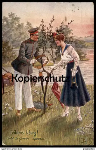 ALTE KÜNSTLER POSTKARTE ARTHUR THIELE FELDDIENST-ÜBUNG SELBST DIE GEWEHRE ZUSAMMEN PAAR FRAU Ansichtskarte postcard cpa