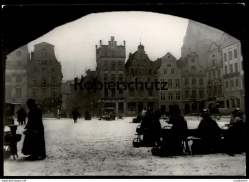 ALTES ORIGINAL FOTO ROSTOCK MARKT WINTER HÄNDLER KORBHÄNDLER ECHTE FOTOGRAFIE PHOTO KOCH MECKLENBURG-VORPOMMERN