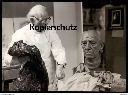 ÄLTERE POSTKARTE ARNO BREKER AN SEINER LETZTEN ARBEIT SELBSTPORTRAIT 1991 Ansichtskarte postcard cpa AK