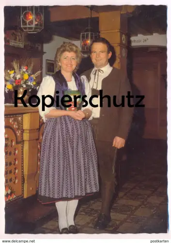 ÄLTERE POSTKARTE BRANDENBERG GASTHOF DER SINGENDE NEUWIRT EHEPAAR NEUHAUSER couple Paar Tirol postcard Ansichtskarte AK