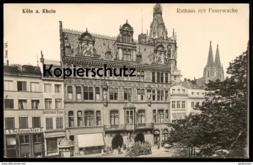 ALTE POSTKARTE KÖLN RATHAUS UND FEUERWACHE BERUFS-FEUERWEHR Feuerwehrauto Cöln corps de pompiers fire brigade Uniform