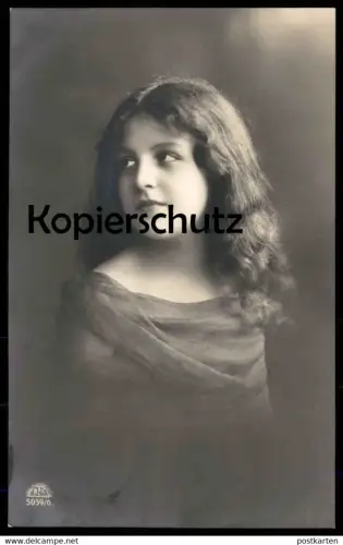 ALTE POSTKARTE MÄDCHEN KIND PORTRÄT fillette young girl enfant girl femme child Ansichtskarte postcard cpa AK