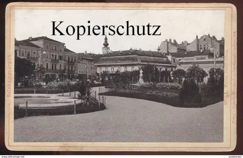 ALTES KABINETTFOTO SALZKAMMERGUT GMUNDEN FRANZ JOSEF PLATZ CURSALON FOTO PHOTO RÖMMLER & JORIAS DRESDEN 1896 CDV CAB