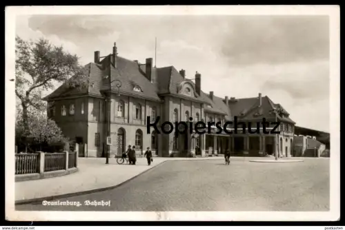ALTE POSTKARTE BAHNHOF ORANIENBURG 1942 Radfahrer station gare Ansichtskarte postcard cpa AK