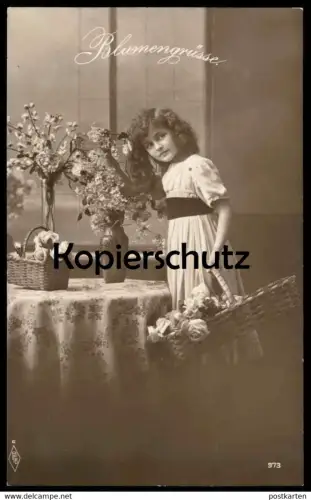 ALTE POSTKARTE BLUMENGRÜSSE KIND Blumen flowers child enfant girl fille femme postcard Ansichtskarte Reinwald ?