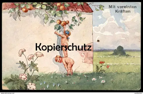 ALTE KÜNSTLER POSTKARTE KINDER PFLÜCKEN ÄPFEL BABYS MIT VEREINTEN KRÄFTEN bébé apple cpa AK Ansichtskarte postcard