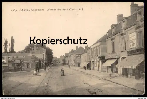 ALTE POSTKARTE LAVAL MAYENNE AVENUE DES DEUX GARES CACAO CHOCOLAT VINAY EPICERIE postcard cpa AK Ansichtskarte