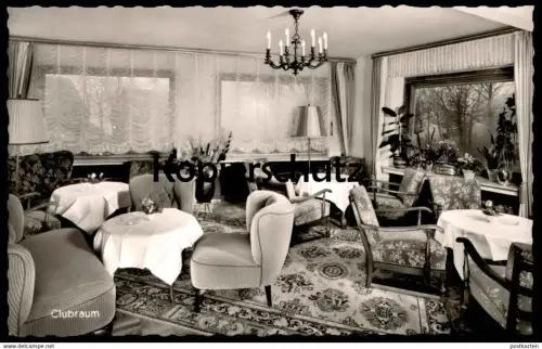 ÄLTERE POSTKARTE ALTASTENBERG CLUBRAUM CLUB HOTEL MÖRCHEN 800 m. ASTENBERG WINTERBERG Kronleuchter Sessel Plüsch Teppich