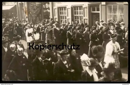 ALTE POSTKARTE KEVELAER PROZESSION ONZE LIEVE VROUW PFARRER FRAU MIT HUT hat chapeau procession cpa postcard
