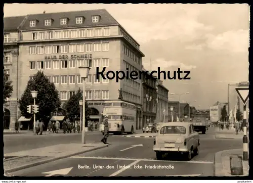 ÄLTERE POSTKARTE BERLIN UNTER DEN LINDEN ECKE FRIEDRICHSTRASSE VOLKSPOLIZEI Polizei police officer uniform Eilsendung