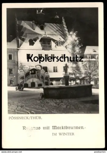 ALTE POSTKARTE PÖSSNECK RATHAUS MIT MARKTBRUNNEN IM WINTER WEIHNACHTEN THÜRINGEN Auto Schnee Ansichtskarte postcard cpa