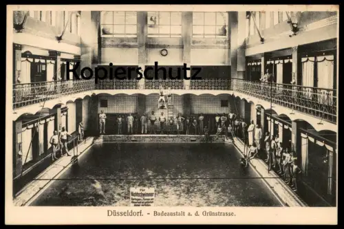 ALTE POSTKARTE DÜSSELDORF BADEANSTALT AN DER GRÜNSTRASSE BAD INNENANSICHT SCHWIMMBAD BATH SWIMMING POOL PISCINE AK