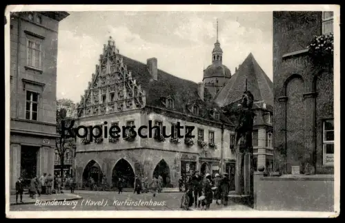 ALTE POSTKARTE BRANDENBURG AN DER HAVEL KURFÜRSTENHAUS PASSANTEN FAHRRAD bike cpa postcard AK Ansichtskarte