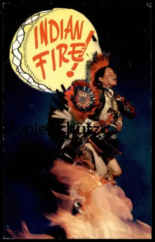 ÄLTERE POSTKARTE INDIAN FIRE Cief Indianer Indians Indien Kopfschmuck feather headdress coiffe Feuer feu cpa postcard