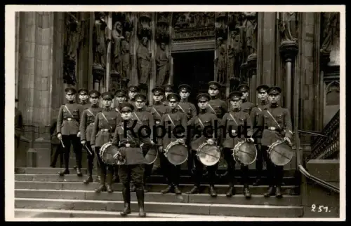 ALTE POSTKARTE KÖLN BRITISCHE SOLDATEN AM DOM military band british soldiers uniform Soldat Verlag Westfalia Münster