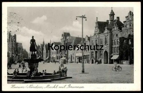 ALTE POSTKARTE HUSUM NORDSEE MARKT MIT BRUNNEN KInder Schüler enfants pupil children fontaine fountain AK Ansichtskarte