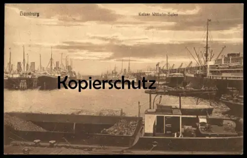 ALTE POSTKARTE HAMBURG KAISER WILHELM-HAFEN Frachtschiff cargo ship freighter Ansichtskarte AK cpa postcard