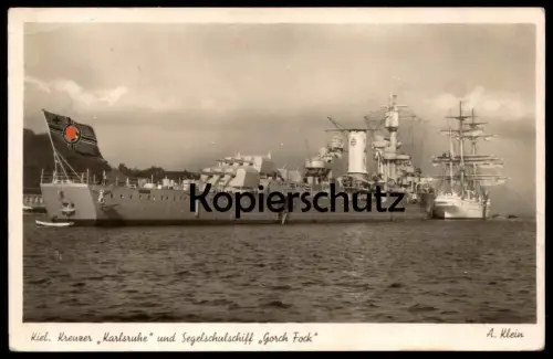 ALTE POSTKARTE KIEL KREUZER KARLSRUHE UND SEGELSCHULSCHIFF GORCH FOCK 1940 Kriegsschiff warship war vessel bateau guerre