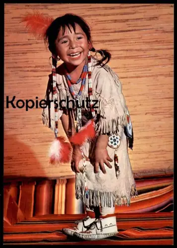 ÄLTERE POSTKARTE INDIANER KIND VOM CREE STAMM PRINZESSIN MAUSI Indian Indians Indien Feather headdress coiffe postcard