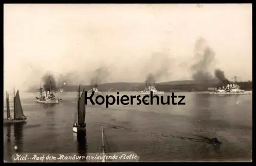 ALTE POSTKARTE KIEL NACH DEM MANÖVER EINLAUFENDE FLOTTE Kriegsschiff Kriegsschiffe warship warships cpa AK postcard