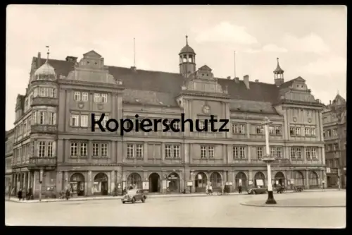 ALTE POSTKARTE TORGAU BEZIRK LEIPZIG MARKTPLATZ MIT RATHAUS AUTO old car AK Ansichtskarte postcard cpa
