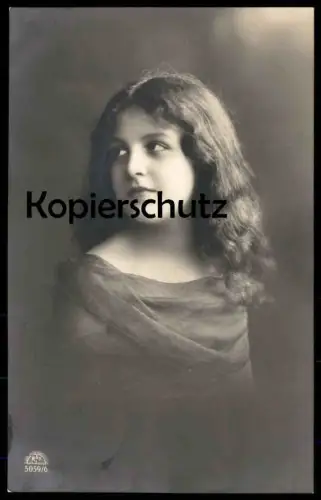 ALTE POSTKARTE MÄDCHEN KIND PORTRÄT fillette young girl enfant girl femme child Ansichtskarte postcard cpa AK