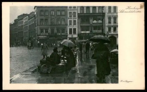 ALTE POSTKARTE HAMBURG HAMBURGER SCHMUDDELWETTER REGEN Schirm Regenschirm rain parapluie umbrella weather Wetter cpa AK