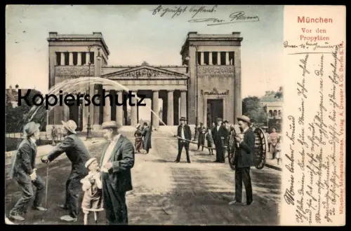 ALTE POSTKARTE MÜNCHEN BEWÄSSERUNG HUMOR VOR DEN PROPYLÄEN Fotomontage montage photo Ansichtskarte AK cpa postcard