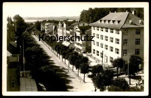 ALTE POSTKARTE INSEL RÜGEN STRASSE RICHTUNG MIT GEBÄUDEN VILLEN Villa Ansichtskarte AK postcard cpa