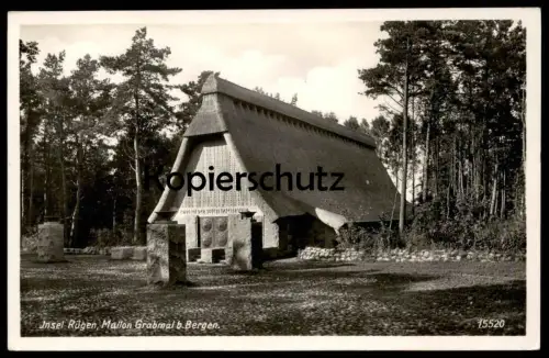 ALTE POSTKARTE INSEL RÜGEN BERGEN MALLON GRABMAL 1939 UND EWIG IST DER TOTEN TATENRUHM Tür Symbol 1939 Ansichtskarte AK