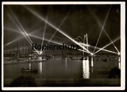 ALTE POSTKARTE KIEL SCHEINWERFERSPIEL FLOTTE 1943 Kriegsschiff warship bateau de guerre Schiff postcard Ansichtskarte AK