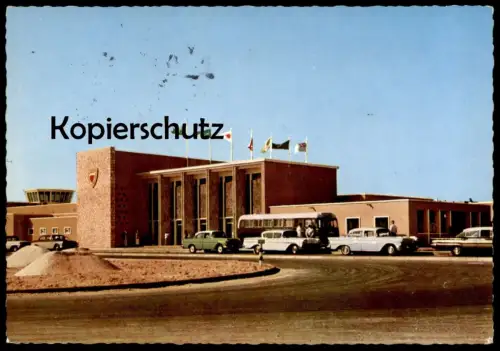 ALTE POSTKARTE BAHREIN AIRPORT TERMINAL Flughafen aéroport Flaggen flags Ansichtskarte postcard cpa AK