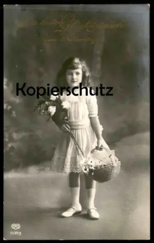 ALTE POSTKARTE MÄDCHEN MIT BLUMENKORB GLÜCKWÜNSCHE NAMENSTAG fillette young girl enfant femme child Ansichtskarte AK
