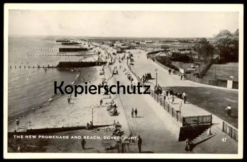 ALTE POSTKARTE THE NEW PROMENADE AND BEACH DOVERCOURT ESSEX postcard Ansichtskarte cpa AK