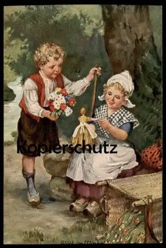 ALTE POSTKARTE KINDER MIT PUPPE UND BLUMENSTRAUSS children enfants doll poupée Ansichtskarte cpa postcard AK
