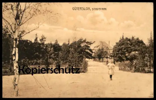 ALTE POSTKARTE GÜTERSLOH STADTPARK 1912 Mädchen Kind child girl enfant Park Birke AK Ansichtskarte postcard