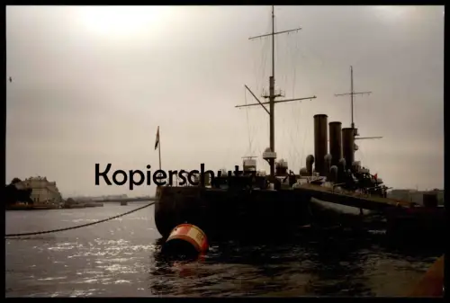 ÄLTERES FOTO KREUZER AURORA CRUISER BOJE Leningrad Sankt Petersburg Kriegsschiff battle ship warship marine photo
