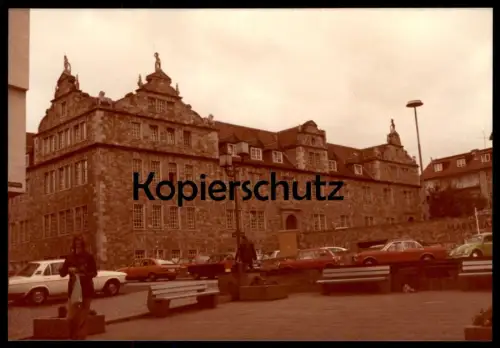 ALTES ORIGINAL FOTO KASSEL KASSELER MARSTALL MARSTALLGEBÄUDE 1976 Photo 13 x 9 cm Auto Autos Ford VW Käfer Opel Mercedes