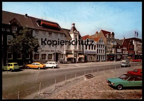 ÄLTERE POSTKARTE HUSUM NORDSEE SCHIFFBRÜCKE WILH. HENKENS HOTEL Autos Auto Ford Renault 4 Ansichtskarte postcard cpa AK