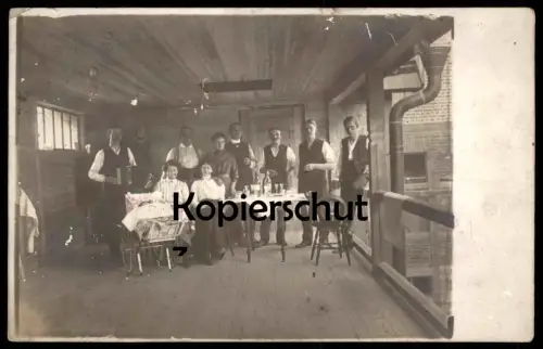 ALTE FOTO POSTKARTE OEREBRO SVERIGE SWEDEN SCHWEDEN PERSONEN KIND MUSIK FEIER BIERFASS BIER ÖL postcard Ansichtskarte AK