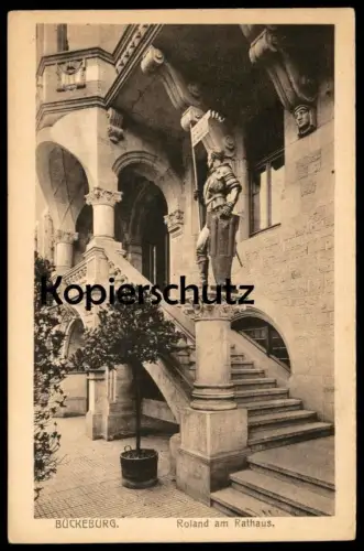 ALTE POSTKARTE BÜCKEBURG ROLAND AM RATHAUS Figur Denkmal cpa AK Ansichtskarte postcard