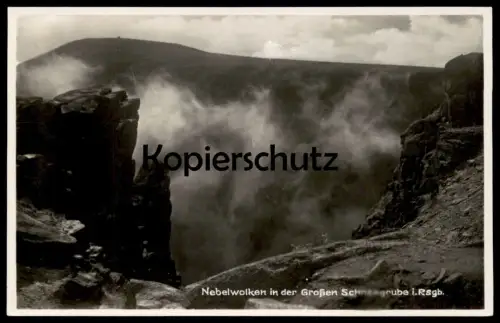 ALTE POSTKARTE RIESENGEBIRGE GROSSE SCHNEEGRUBE NEBELWOLKEN NEBEL Krummhübel Schlesien Schronisko Karpacz cpa AK