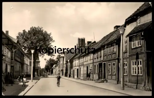 ÄLTERE POSTKARTE NEUBRANDENBURG PFAFFENSTRASSE RADFAHRER KINDER Ansichtskarte AK cpa postcard