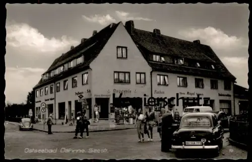 ALTE POSTKARTE OSTSEEBAD DAHME IN HOLSTEIN SEESTRASSE DROGERIE FARBEN OPEL RIEGEL UHREN SCHMUCK Ostsee Auto AK postcard