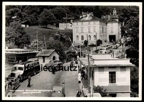 ALTE POSTKARTE CASTASEGNA GRENZÜBERGANGSSTELLE GRENZE BORDER ITALIEN SCHWEIZ BUS BUSSE GRAUBÜNDEN Suisse AK cpa postcard