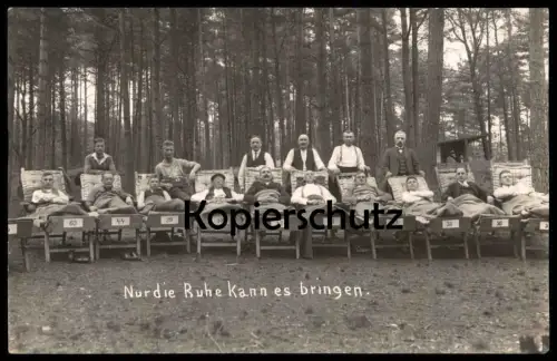 ALTE FOTO-POSTKARTE HOSPITAL LAZARETT NUR DIE RUHE KANN ES BRINGEN KRANKENHAUS ÄRZTE PATIENTEN AK cpa photo postcard