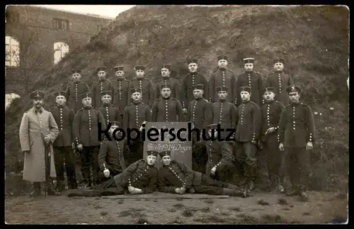 ALTE FOTO-POSTKARTE ZUR ERINNERUNG AN DIE REKRUTENZEIT PAROLE ANGER MAGDEBURG 1914 Soldaten Ansichtskarte postcard cpa